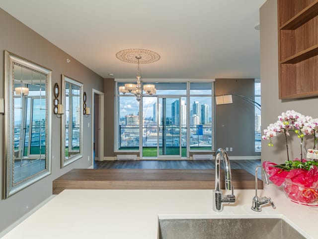 Apartment for sale in Burnaby, Burnaby South, 1909 4688 Kingsway, 263164247 | Realtylink.org
