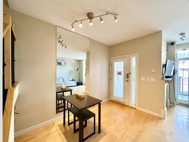 Apartment for rent in Vancouver, Vancouver West, 2688 Vine, 263164323 | Realtylink.org