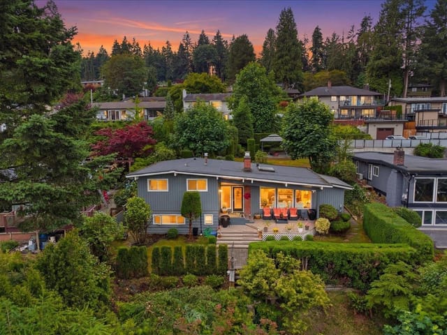 House for sale in Coquitlam, Coquitlam, 2206 Pinecrest Avenue, 263164379 | Realtylink.org