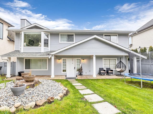 House for sale in Surrey, South Surrey White Rock, 1965 128 Street, 263164457 | Realtylink.org