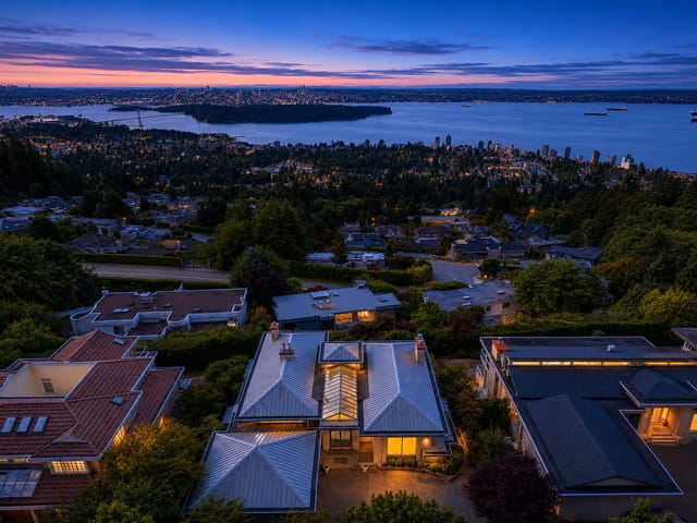 House for sale in West Vancouver, West Vancouver, 1572 Chippendale Court, 263164477 | Realtylink.org