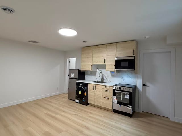 Townhouse for rent in Burnaby, Burnaby North, 4 1536 Duthie Avenue, 263164484 | Realtylink.org