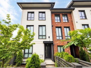 Townhouse for sale in Surrey, South Surrey White Rock, 40 15828 27 Avenue, 263164556 | Realtylink.org