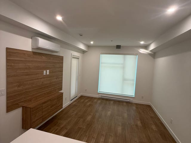 Apartment for sale in Surrey, Surrey, 213 14398 60 Ave Street, 263164988 | Realtylink.org