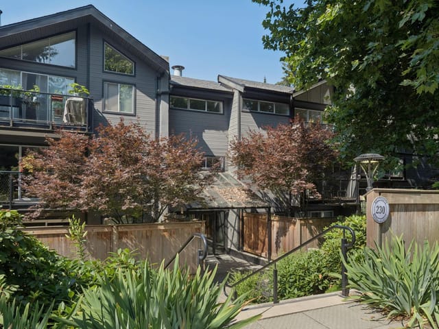 Apartment for sale in New Westminster, New Westminster, 303 230 Mowat Street, 263165038 | Realtylink.org
