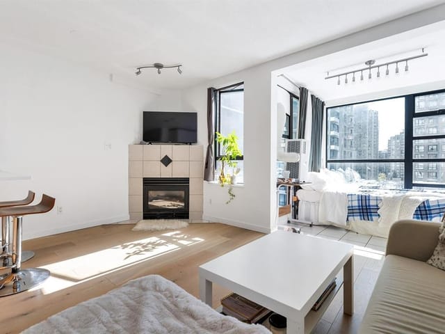 Apartment for sale in Vancouver, Vancouver West, 805 939 Homer Street, 263165104 | Realtylink.org
