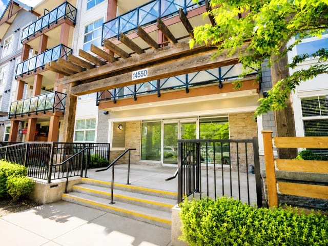 Apartment for sale in Surrey, South Surrey White Rock, 103 14550 Winter Crescent, 263165129 | Realtylink.org