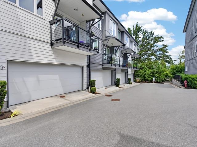 Townhouse for sale in Surrey, South Surrey White Rock, 13 15030 28 Avenue, 263165166 | Realtylink.org