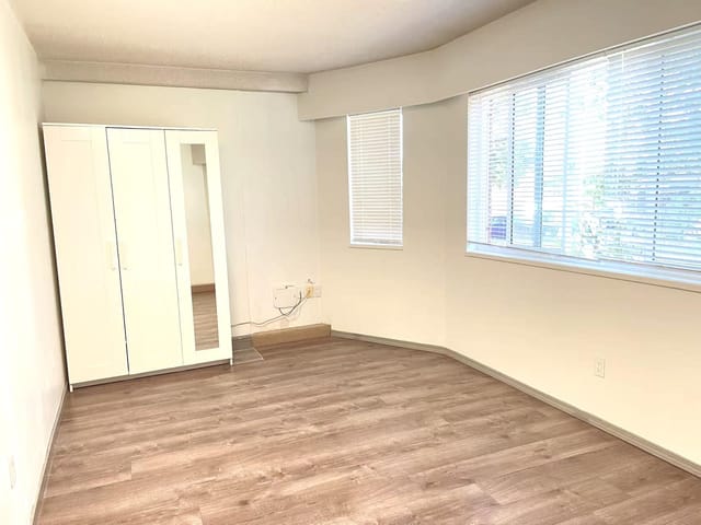 House for rent in Vancouver, Vancouver West, 33 W Woodstock Avenue, 263165216 | Realtylink.org