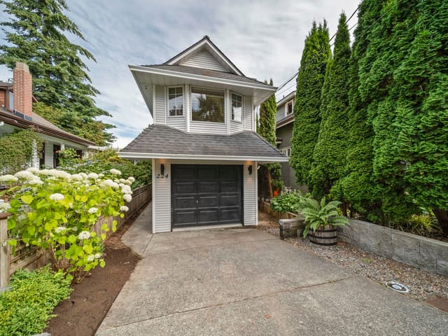 House for sale in New Westminster, New Westminster, 224 Fourth Avenue, 263165282 | Realtylink.org