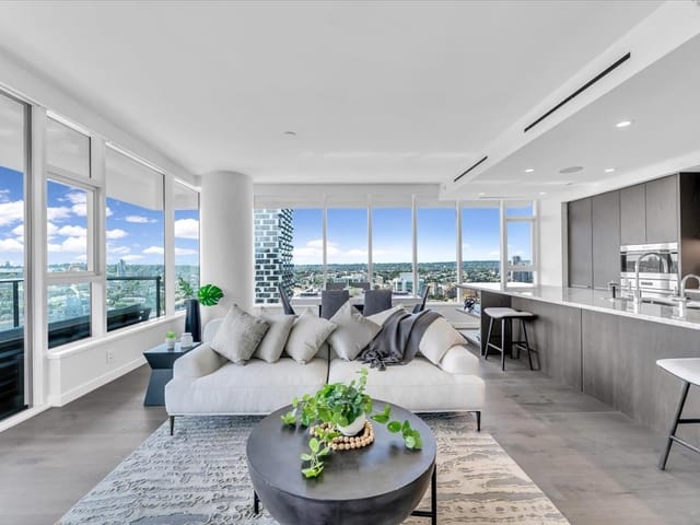 Apartment for sale in Vancouver, Vancouver West, 3103 1335 Howe Street, 263165284 | Realtylink.org