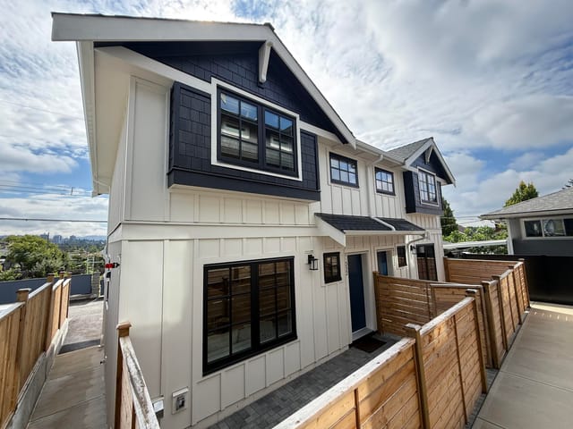 1/2 Duplex for sale in Vancouver, Vancouver East, 1 552 Kaslo Street, 263165427 | Realtylink.org