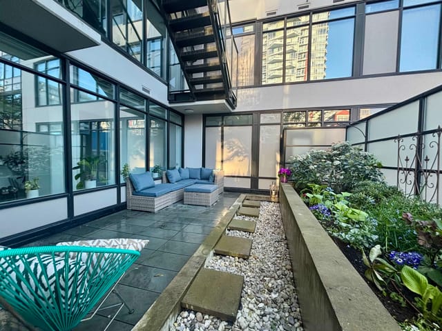 Apartment for sale in Vancouver, Vancouver East, 201 1788 Ontario Street, 263165517 | Realtylink.org