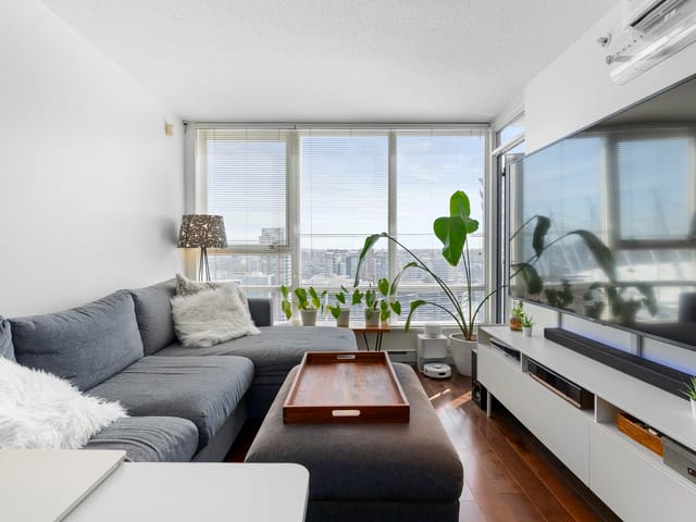 Apartment for sale in Vancouver, Vancouver West, 2903 928 Beatty Street, 263165719 | Realtylink.org