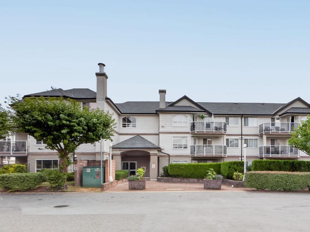Apartment for sale in Surrey, Surrey, 303 12769 72 Avenue, 263165738 | Realtylink.org