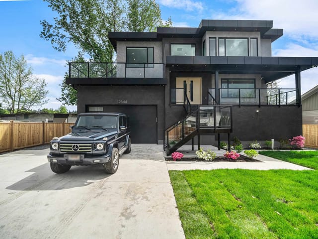 House for sale in Surrey, North Surrey, 12644 113b Avenue, 263165762 | Realtylink.org