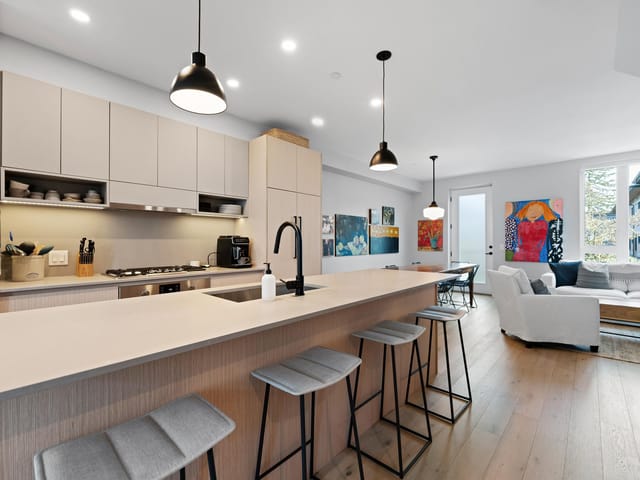 Townhouse for sale in North Vancouver, North Vancouver, 31 528 E 2nd Street, 263165782 | Realtylink.org