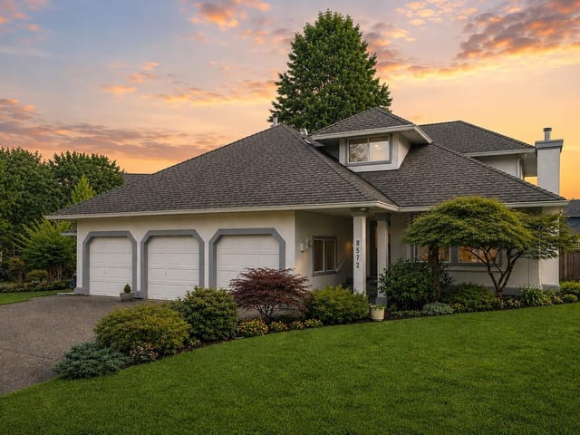 House for sale in Surrey, Surrey, 8572 164a Street, 263165848 | Realtylink.org