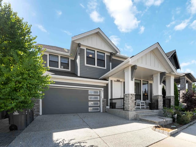 House for sale in Surrey, South Surrey White Rock, 16750 Edgewood Drive, 263165864 | Realtylink.org