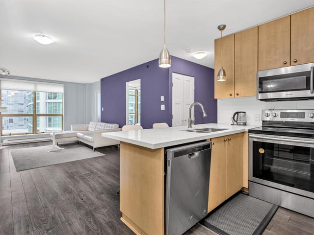 Apartment for rent in Vancouver, Vancouver West, 1104 819 Hamilton Street, 263165892 | Realtylink.org