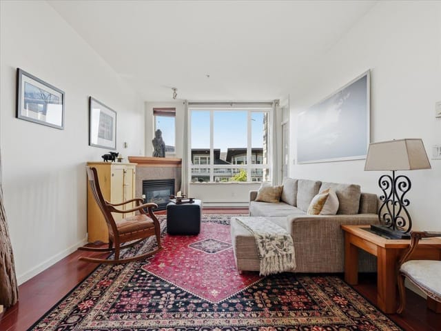 Apartment for sale in North Vancouver, North Vancouver, 417 580 Raven Woods Drive, 263165981 | Realtylink.org
