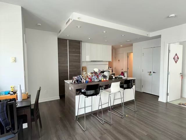 Apartment for rent in Burnaby, Burnaby South, 4688 Kingsway, 263166009 | Realtylink.org
