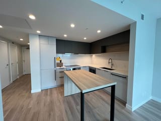 Apartment for rent in Coquitlam, Coquitlam, 2701 567 Emerson Street, 263166064 | Realtylink.org