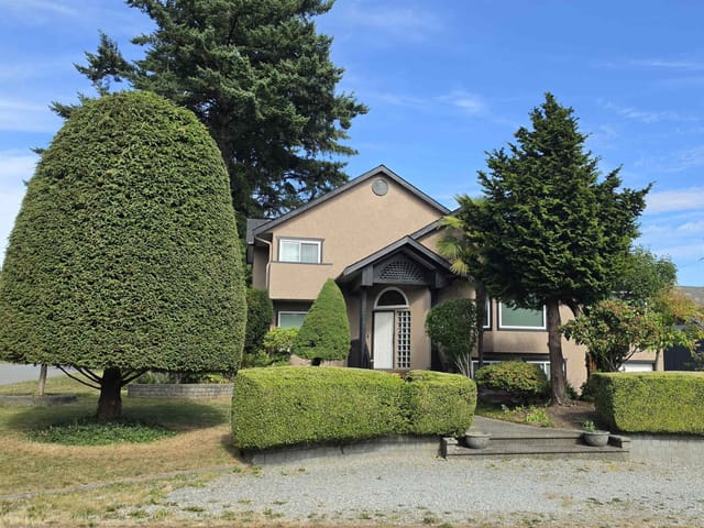 House for sale in Burnaby, Burnaby North, 2220 Paulus Crescent, 263166066 | Realtylink.org