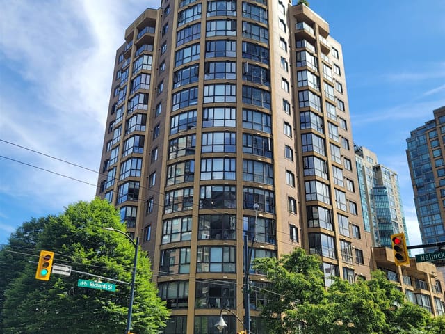 Apartment for sale in Vancouver, Vancouver West, 214 488 Helmcken Street, 263166155 | Realtylink.org