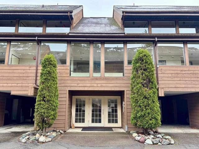 Apartment for sale in Terrace, Terrace, 10 4832 Lazelle Avenue, 263166163 | Realtylink.org