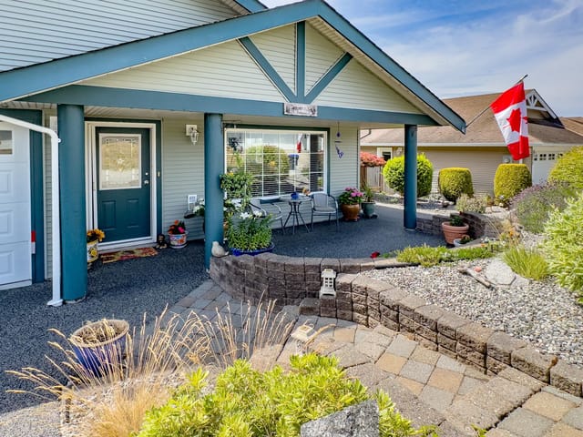 House for sale in Sechelt, Sunshine Coast, 5692 Emily Way, 263166373 | Realtylink.org