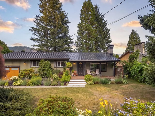 House for sale in Squamish, Squamish, 41532 Rae Road, 263166447 | Realtylink.org