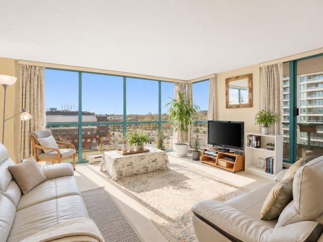 Apartment for sale in Richmond, Richmond, 804 8831 Lansdowne Road, 263166453 | Realtylink.org
