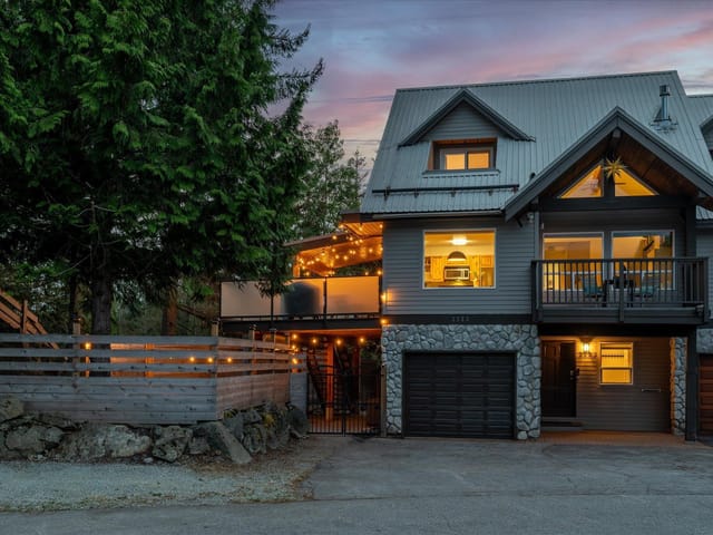 Triplex for sale in Whistler, Whistler, 2323 Aspen Court, 263166498 | Realtylink.org