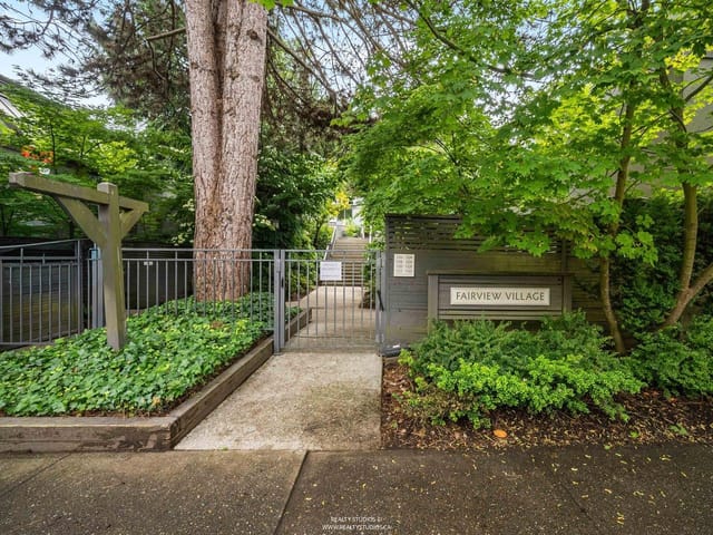 Townhouse for sale in Vancouver, Vancouver West, 1330 W 7th Avenue, 263166627 | Realtylink.org