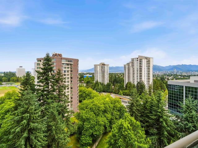 Apartment for sale in Burnaby, Burnaby South, 1206 5885 Olive Avenue, 263166664 | Realtylink.org