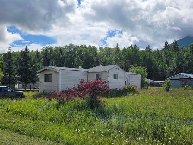 Manufactured Home for sale in New Hazelton, Hazelton & Hwy 37, 5048 8th Avenue, 263166826 | Realtylink.org