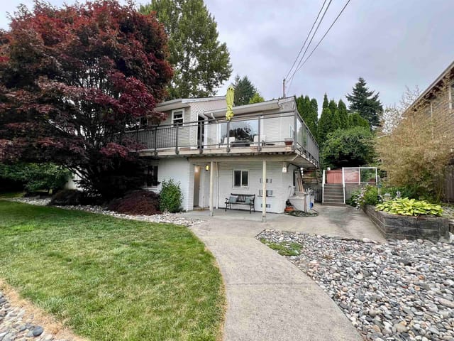 House for sale in Coquitlam, Coquitlam, 261 Montgomery Street, 263166846 | Realtylink.org