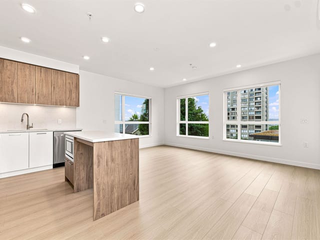 Apartment for sale in New Westminster, New Westminster, 229 82 First Street, 263166872 | Realtylink.org