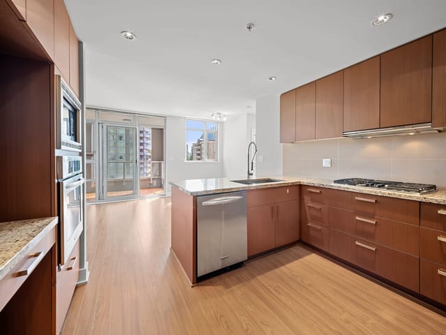 Apartment for sale in Coquitlam, Coquitlam, 1208 1155 the High Street, 263166995 | Realtylink.org
