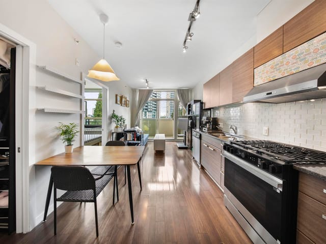Apartment for sale in Surrey, North Surrey, 412 13228 Old Yale Road, 263167037 | Realtylink.org