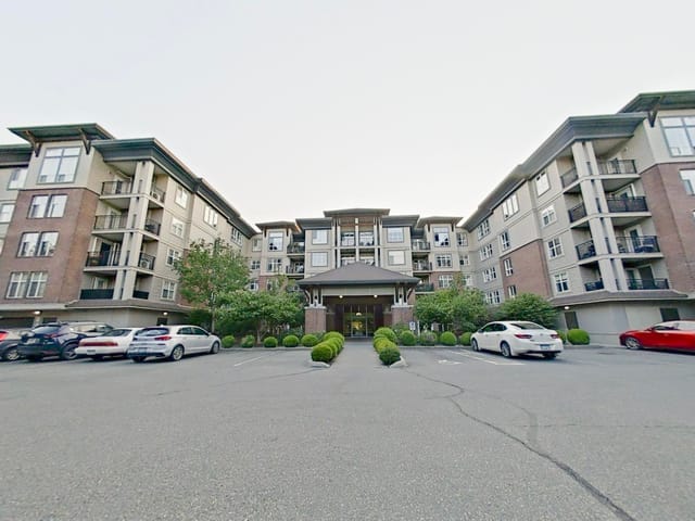Apartment for sale in Chilliwack, Chilliwack, 201 8955 Edward Street, 263167077 | Realtylink.org