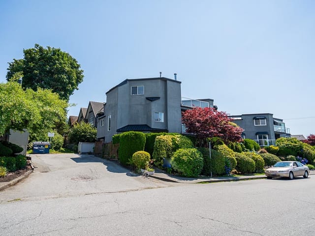 Townhouse for sale in North Vancouver, North Vancouver, 1416 Mahon Avenue, 263167095 | Realtylink.org
