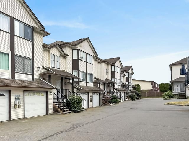 Townhouse for sale in Chilliwack, Sardis, 27 45740 Thomas Road, 263167128 | Realtylink.org