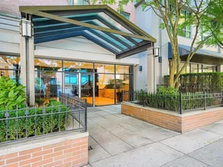 Apartment for sale in Vancouver, Vancouver West, 2303 1188 Howe Street, 263167217 | Realtylink.org