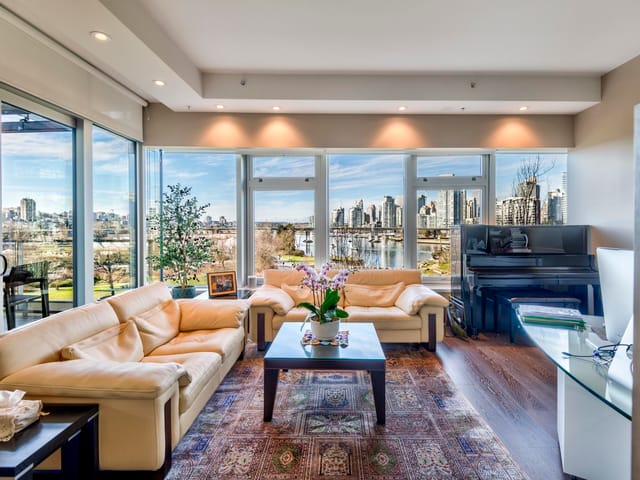 Apartment for sale in Vancouver, Vancouver West, 504 181 Athletes Way, 263167234 | Realtylink.org