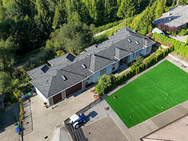House for sale in Surrey, Surrey, 12528 52a Avenue, 263167243 | Realtylink.org