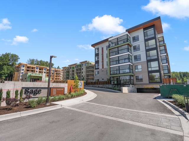 Apartment for sale in Abbotsford, Abbotsford, 214 34395 Gladys Avenue, 263167371 | Realtylink.org