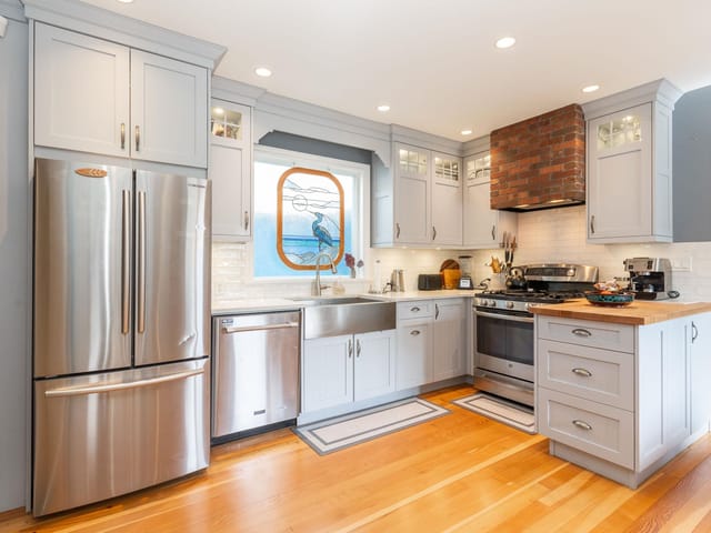 House for sale in White Rock, South Surrey White Rock, 1196 Habgood Street, 263167405 | Realtylink.org