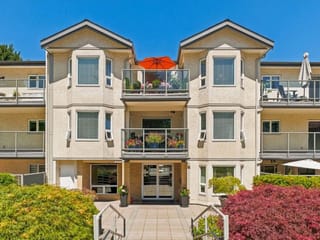 Apartment for sale in Surrey, South Surrey White Rock, 303 15255 18 Avenue, 263167413 | Realtylink.org